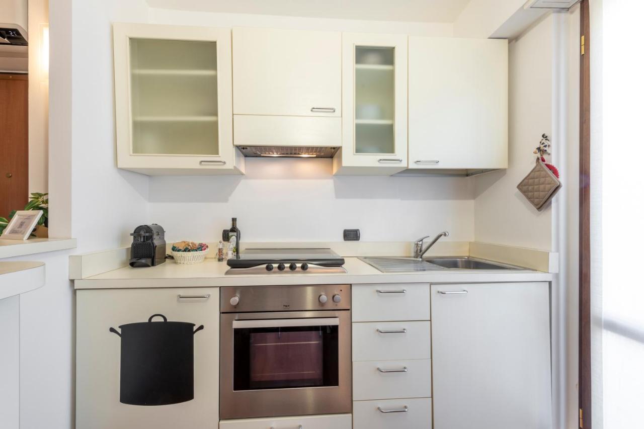 Apartament Ferrucci, 6 - Monolocale Al Settimo Cielo Mediolan Zewnętrze zdjęcie
