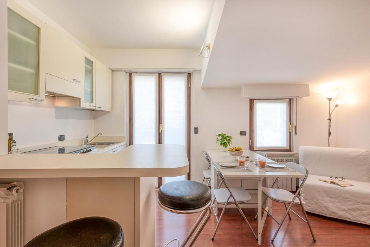 Apartament Ferrucci, 6 - Monolocale Al Settimo Cielo Mediolan Zewnętrze zdjęcie